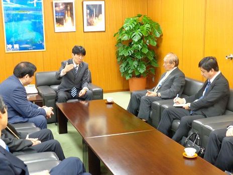 沖縄県知事の表敬訪問
