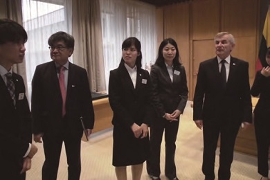 日本青年海外派遣における、海外での活動の様子