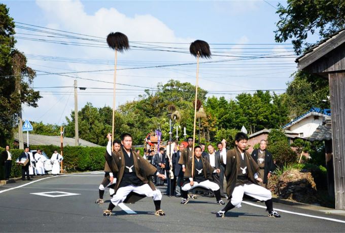 宇久島神社例大祭（しゃぐま棒引き）