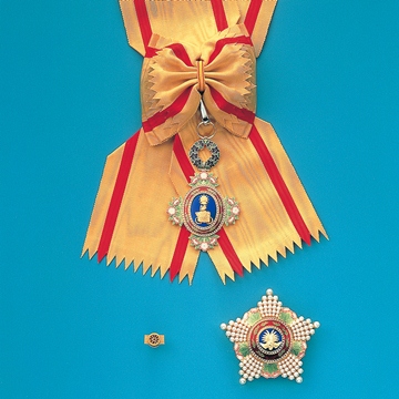 Grand Cordon of the Order of the Precious Crown
