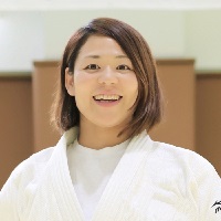 谷本　歩実 也 氏の写真